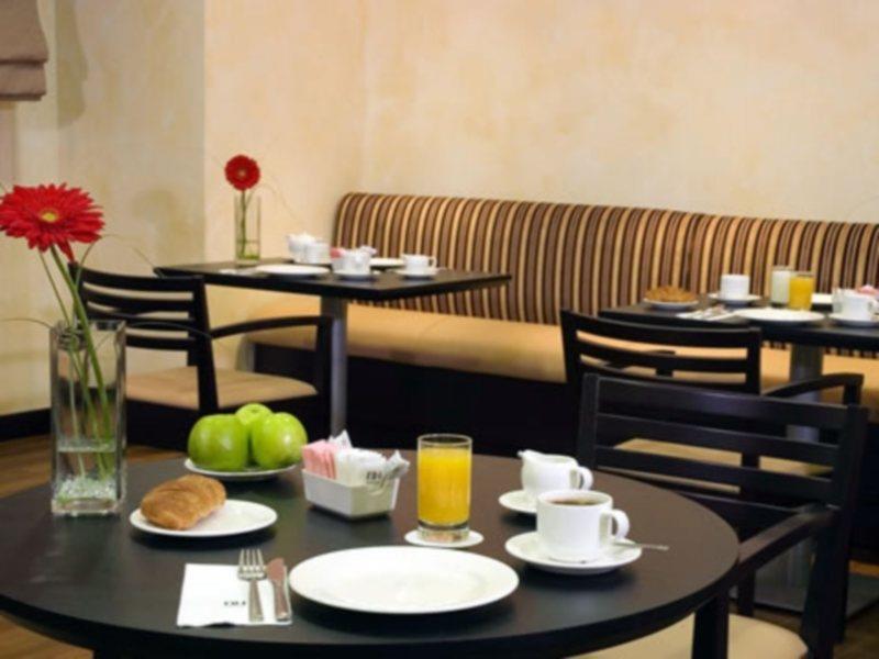 NH Timisoara Hotel Bagian luar foto